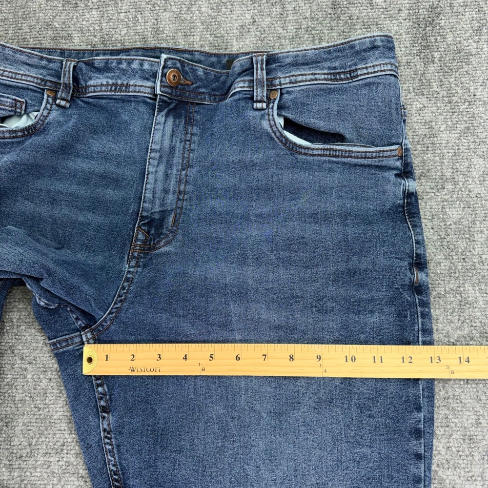 TPJ The Perfect Jean Mens 40x30 Blue Thick Thicc Stretch Denim Medium Wash - Picture 9 of 16